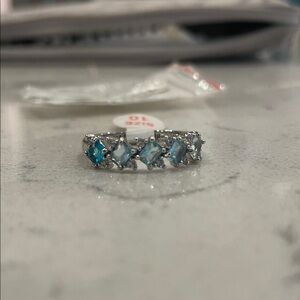 Stunning Silver Ring with Blue Accents Size 10